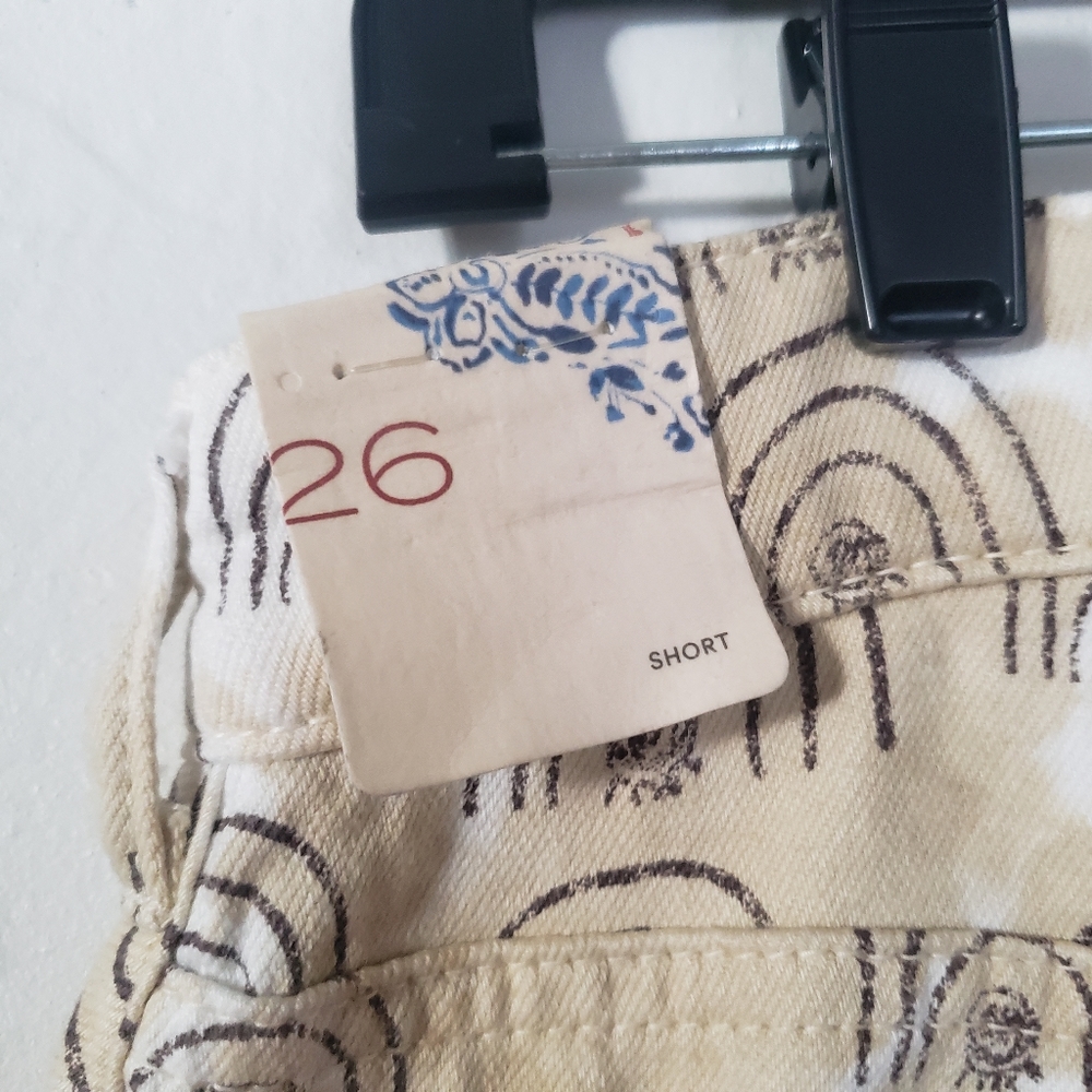NWT anthropologie hannah leathers high rise rainbow shorts - Picture 6 of 7